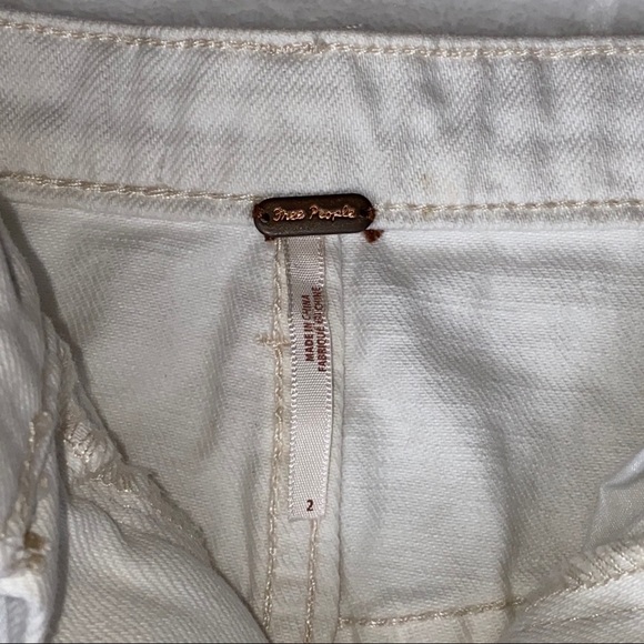 Free People white denim skirt Sz 2 - Picture 3 of 8